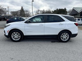 Used 2022 Chevrolet Equinox LS w/ LS Convenience Package image 2