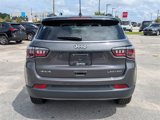 Used 2024 Jeep Compass Limited image 4