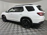 New 2025 Honda Pilot Touring image 5
