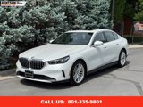 Used 2025 BMW 530i xDrive image 3