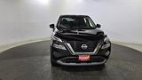 Used 2023 Nissan Rogue SV image 2