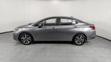 Used 2025 Nissan Versa SV image 3