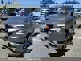 Used 2016 Volvo XC90 T6 Momentum w/ Momentum Plus Package image 3