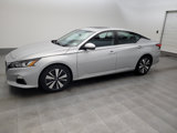 Used 2022 Nissan Altima 2.5 SV w/ SV Premium Package image 2
