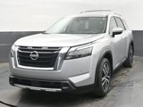 New 2025 Nissan Pathfinder Platinum image 3