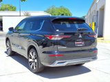 New 2025 Mitsubishi Outlander SEL image 3