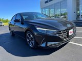 Used 2021 Hyundai Elantra SEL w/ Convenience + Premium Package image 2