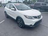 Used 2019 Nissan Rogue Sport SL w/ Premium Package image 2