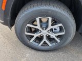 New 2025 Jeep Grand Cherokee L Limited image 5