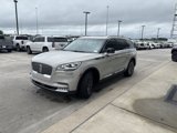 Used 2023 Lincoln Aviator Reserve w/ Equipment Group 201A image 3