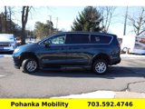 Used 2025 Chrysler Pacifica Select image 5