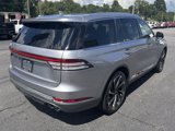 Used 2020 Lincoln Aviator Reserve w/ Equipment Group 202A image 6