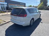 Used 2021 Chrysler Pacifica Touring-L image 6