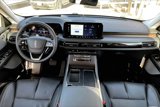 New 2025 Lincoln Aviator Reserve w/ Luxury Package image 5