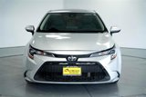 Used 2022 Toyota Corolla LE image 2