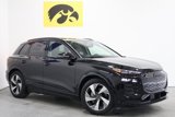 New 2025 Audi Q6 e-tron Prestige image 2