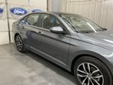 Used 2025 Volkswagen Jetta SE image 4