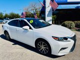 Used 2017 Lexus ES 350 w/ Premium Package image 6