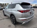 Used 2024 Mitsubishi Outlander SE image 5