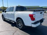 Used 2021 Nissan Titan SV w/ SV Convenience Package image 6