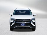Used 2022 Volkswagen Taos SE image 2