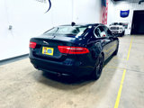 Used 2017 Jaguar XE Premium image 3
