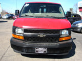 Used 2017 Chevrolet Express 2500 image 3