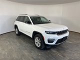 Used 2023 Jeep Grand Cherokee Limited image 3