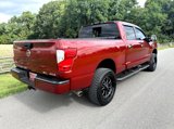 Used 2017 Nissan Titan SL image 6