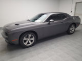 Used 2019 Dodge Challenger SXT image 2