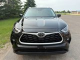 Used 2021 Toyota Highlander XLE image 5