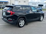 Used 2024 GMC Terrain SLE image 4