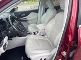 Used 2019 Jeep Cherokee Limited image 3