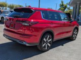 New 2025 Mitsubishi Outlander SE image 4