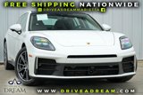 Used 2025 Porsche Panamera 4 w/ Premium Package image 3