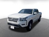 Used 2024 Nissan Frontier SV image 4