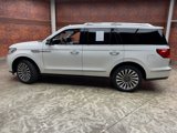 Used 2021 Lincoln Navigator Reserve w/ Luxury Package image 2