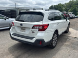 Used 2018 Subaru Outback 2.5i Touring image 3