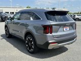 New 2025 Kia Sorento EX image 4