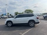Used 2023 Volkswagen Atlas SE w/ Panoramic Sunroof Package image 5