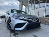 Used 2023 Toyota Camry SE image 2