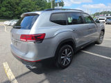 Used 2022 Volkswagen Atlas SE image 4