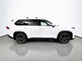New 2025 Toyota Grand Highlander AWD Hybrid image 2