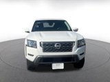 Used 2024 Nissan Frontier SV image 3