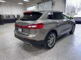 Used 2016 Lincoln MKX Reserve w/ Luxury Package image 3