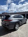 Used 2021 Toyota Highlander LE image 6