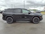 New 2025 Chevrolet Traverse Z71 w/ Enhanced Driving Package image 4