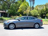 Used 2019 Ford Fusion SE image 2