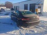 Used 2022 Volkswagen Passat 2.0T SE image 4