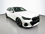 New 2026 BMW 550e xDrive w/ Executive Package image 3